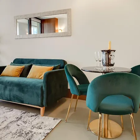 דירה The Pharmacia Loft *